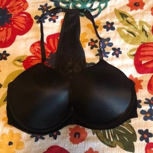 Victoria secret bra, body by Victoria
